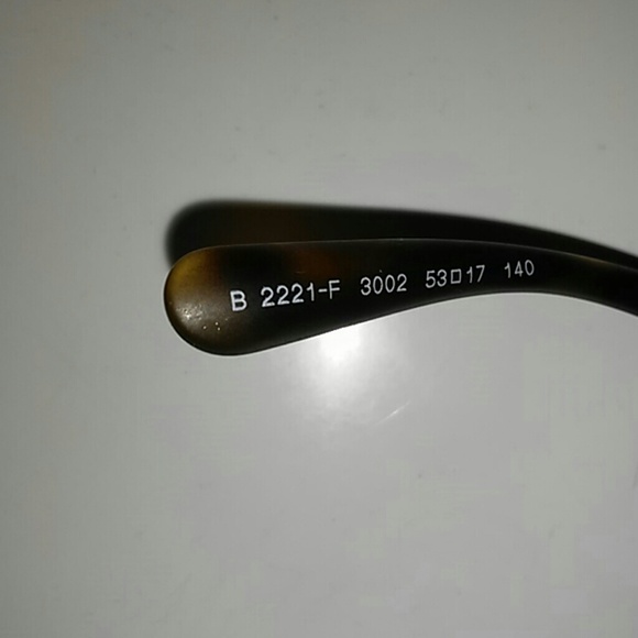 Burberry Eye glass frames - Picture 5 of 7